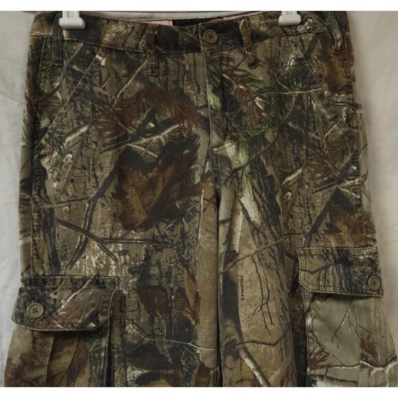 Realtree AP HD Womens Small 6-8 Camo Cargo Hunting Hiking Field Pants 30X32 - Picture 4 of 12